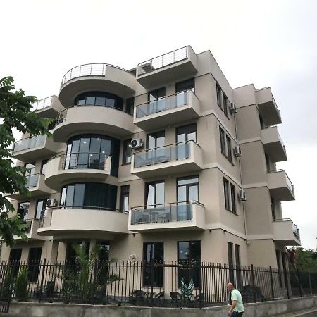 Hotel Fleur De Lis Gonio المظهر الخارجي الصورة